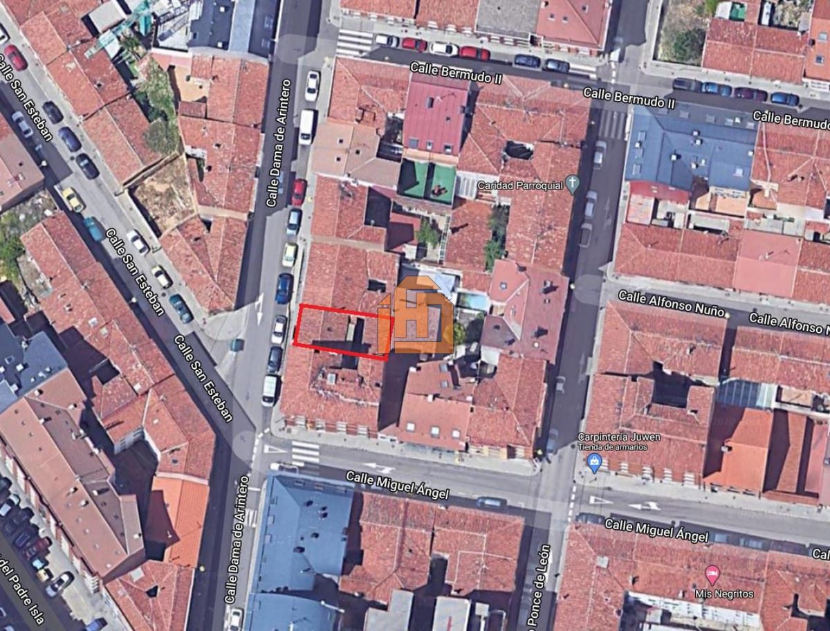 Terreno en Calle Dama De Arintero, 10 (San Esteban)