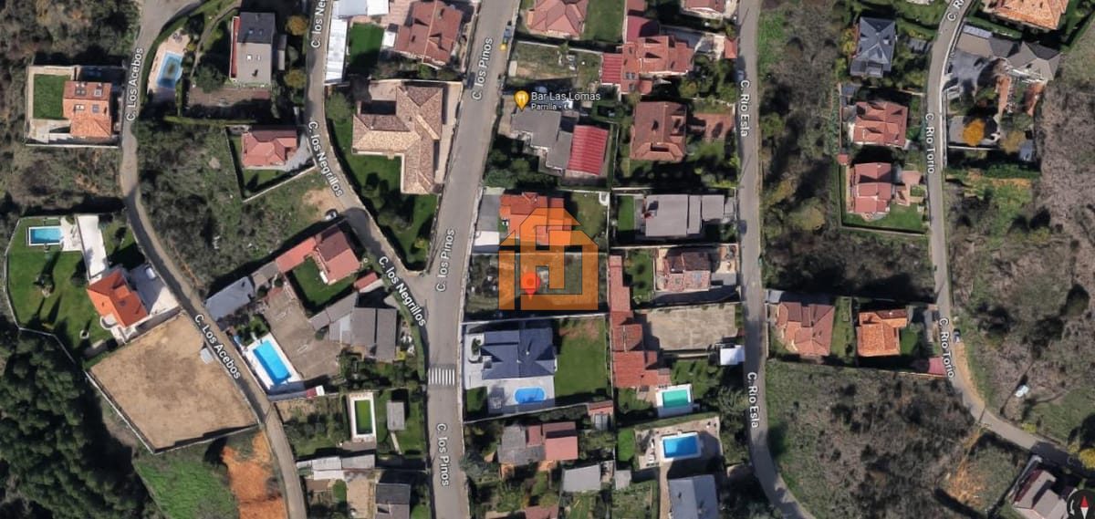 Terreno en Calle Los Pinos, 154 (Urbanizacion Las Lomas)