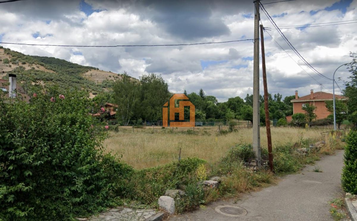 Terreno en Calle Puente, 8 (Matallana de Torio)