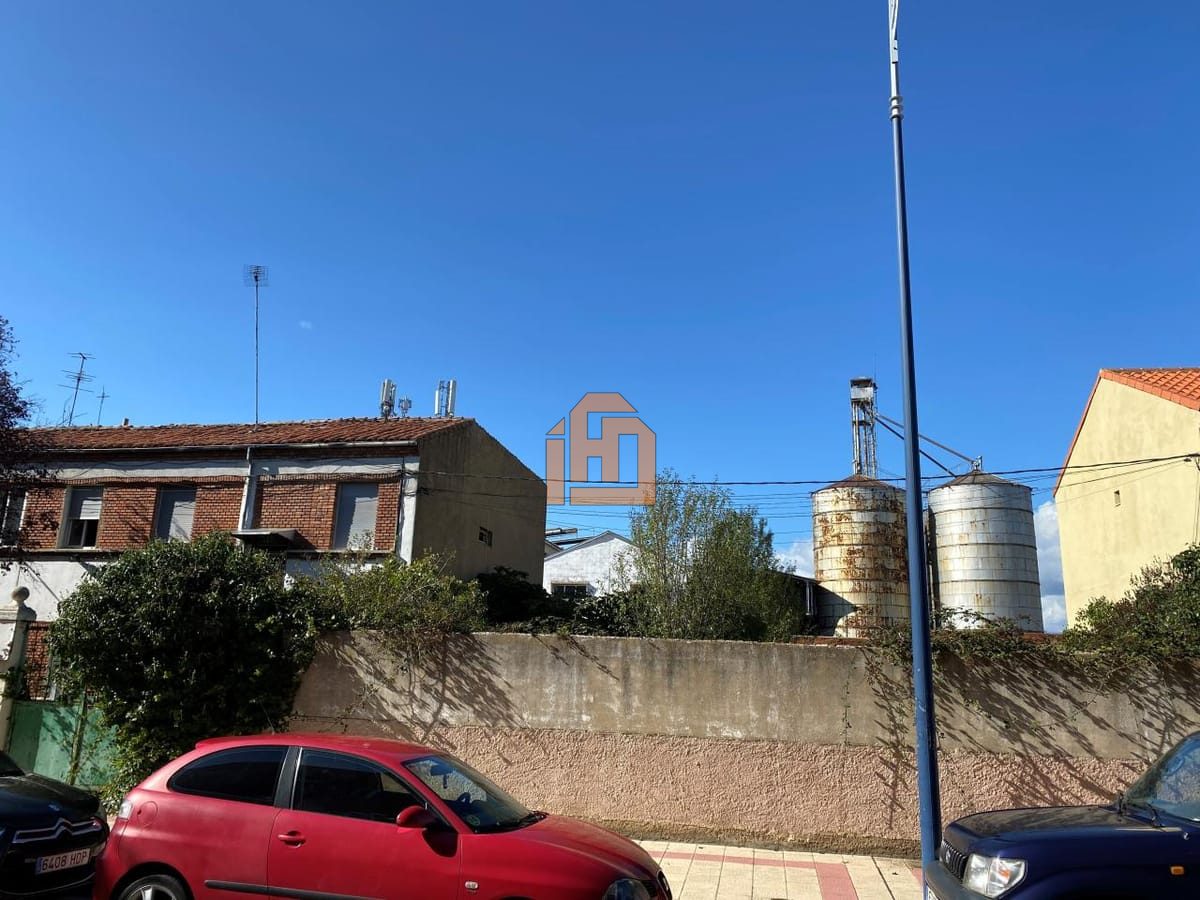 Terreno en Calle Rañadoiro, 11 (Mariano Andres)