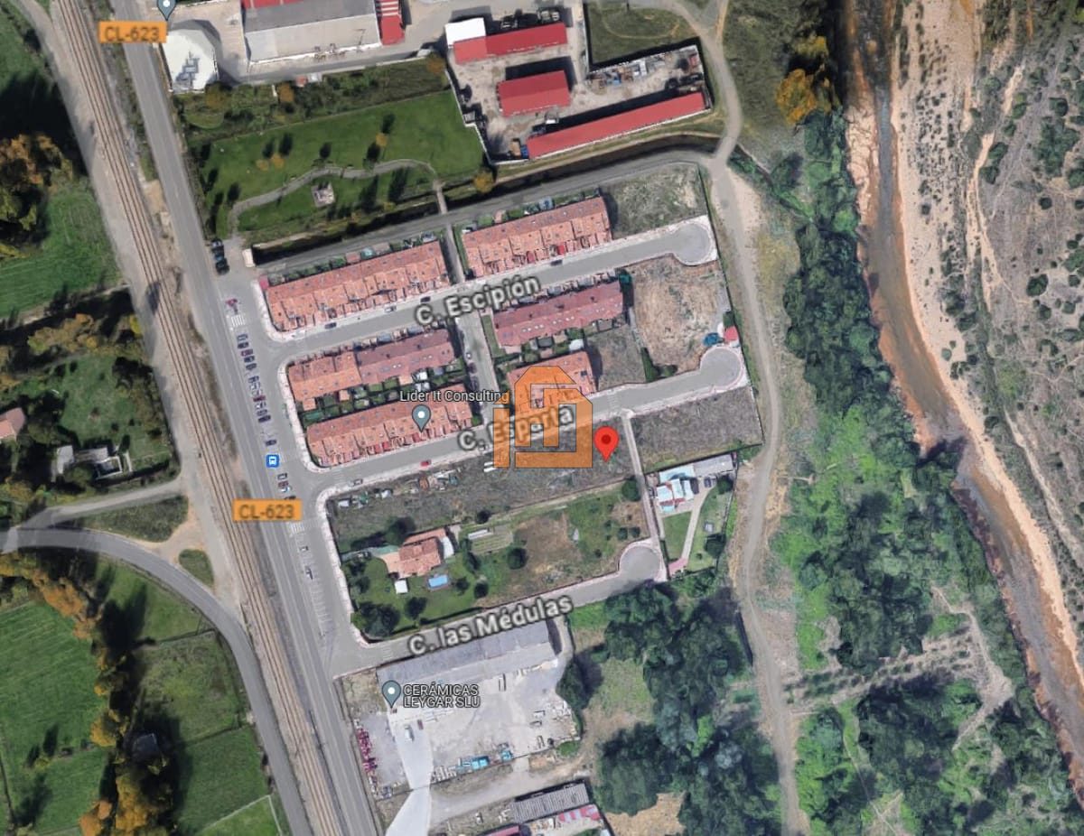 Terreno en Calle Esparta (Zona Eras) - Foto 3