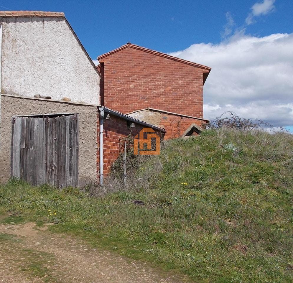 Terreno en Calle Bodegas, 20 (Sariegos)