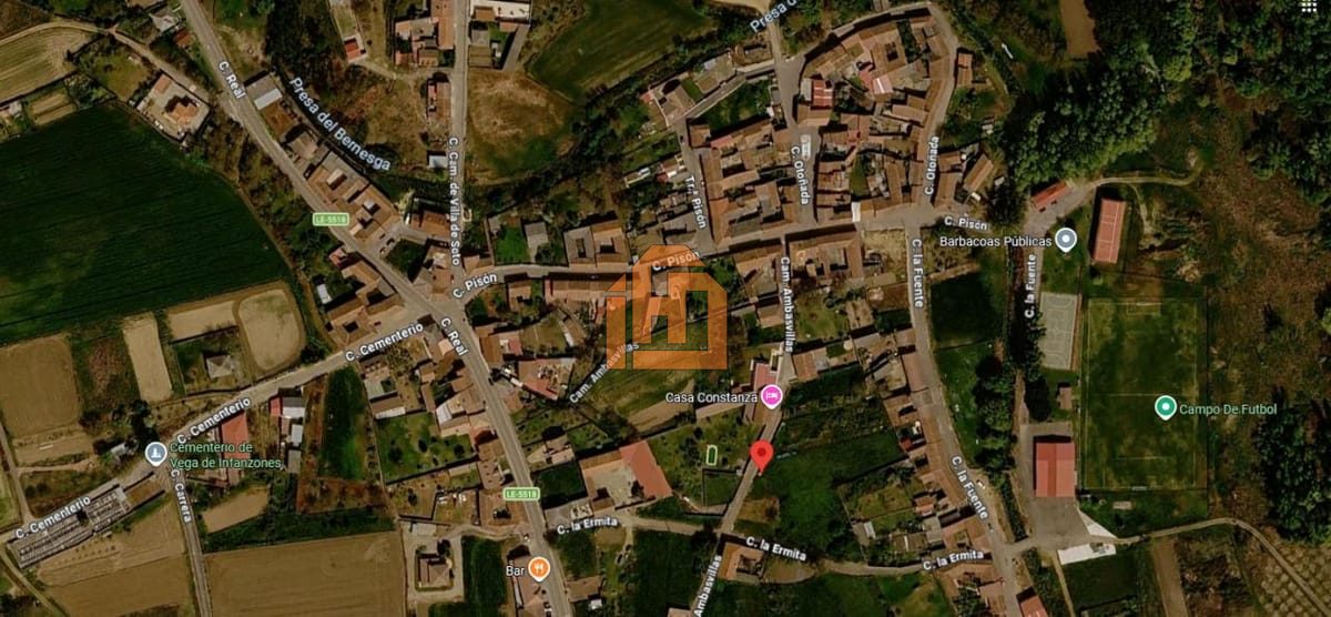 Terreno en Calle Ambasvillas, 16 (Vega de Infanzones)