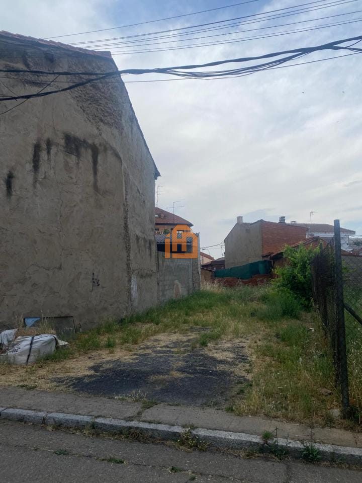 Terreno en Calle La Olimpica, 10 (San Andres del Rabanedo)
