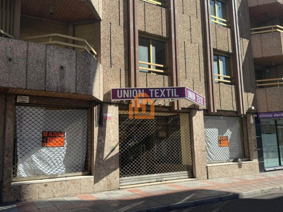 Local Roa de la Vega 35