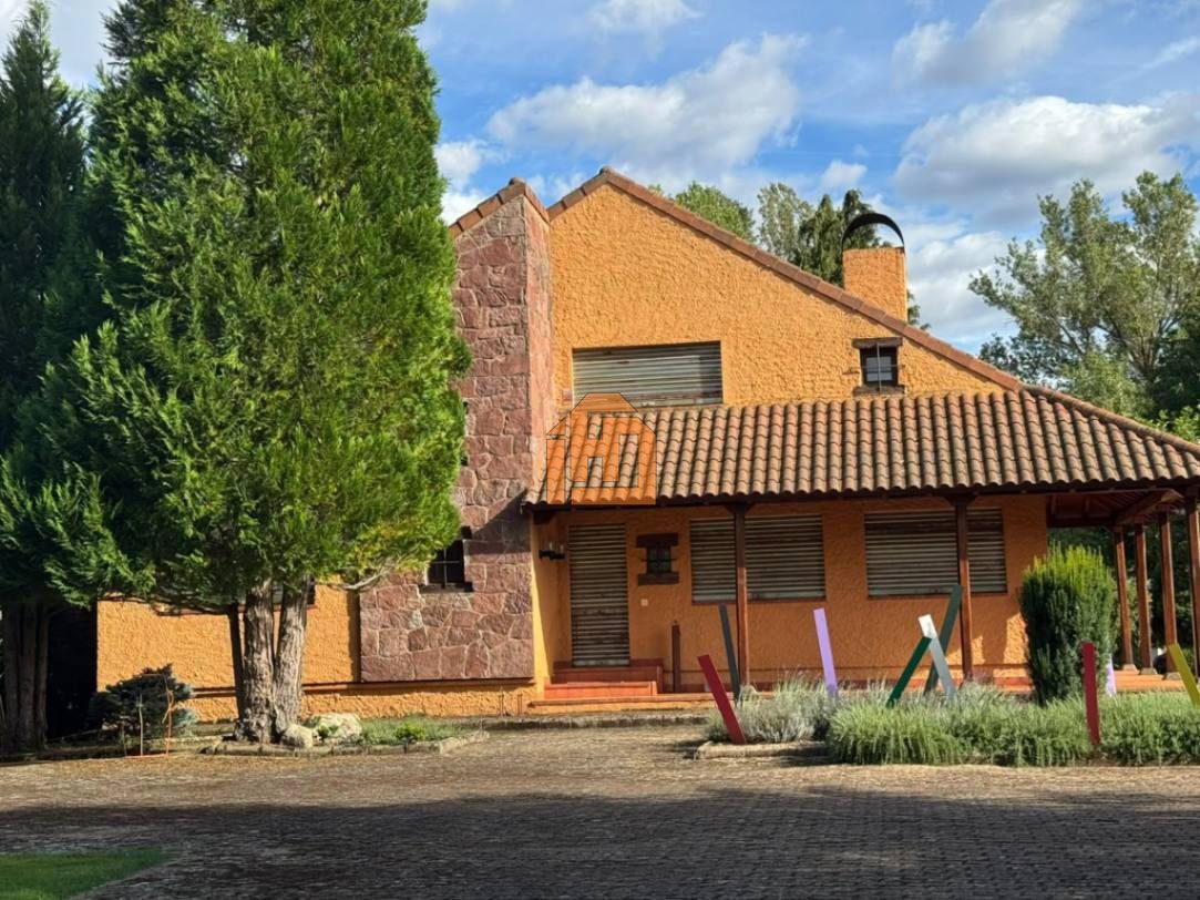 Chalet individual Manzaneda de Torio