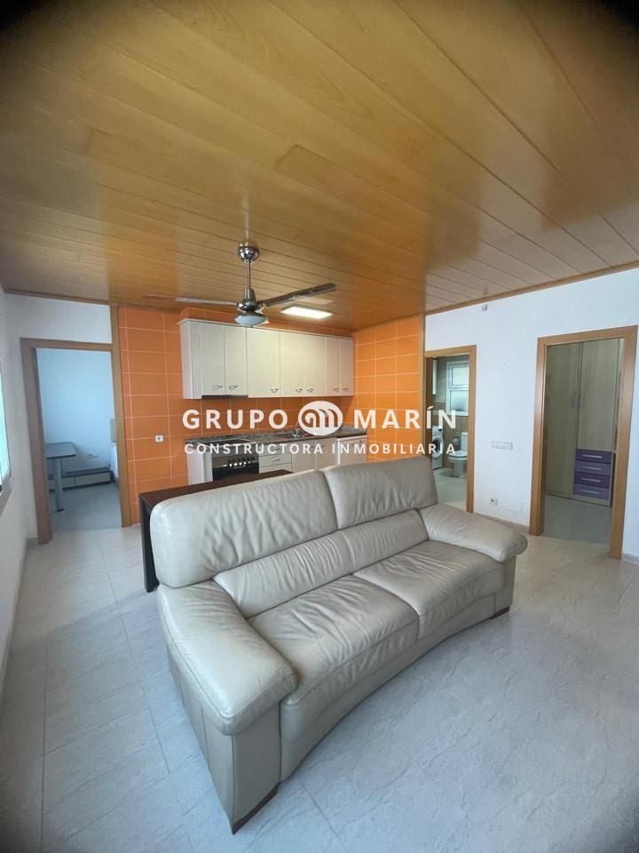 OPORTUNIDAD - PISO EN EL CENTRO DE ARGENTONA - Foto 3