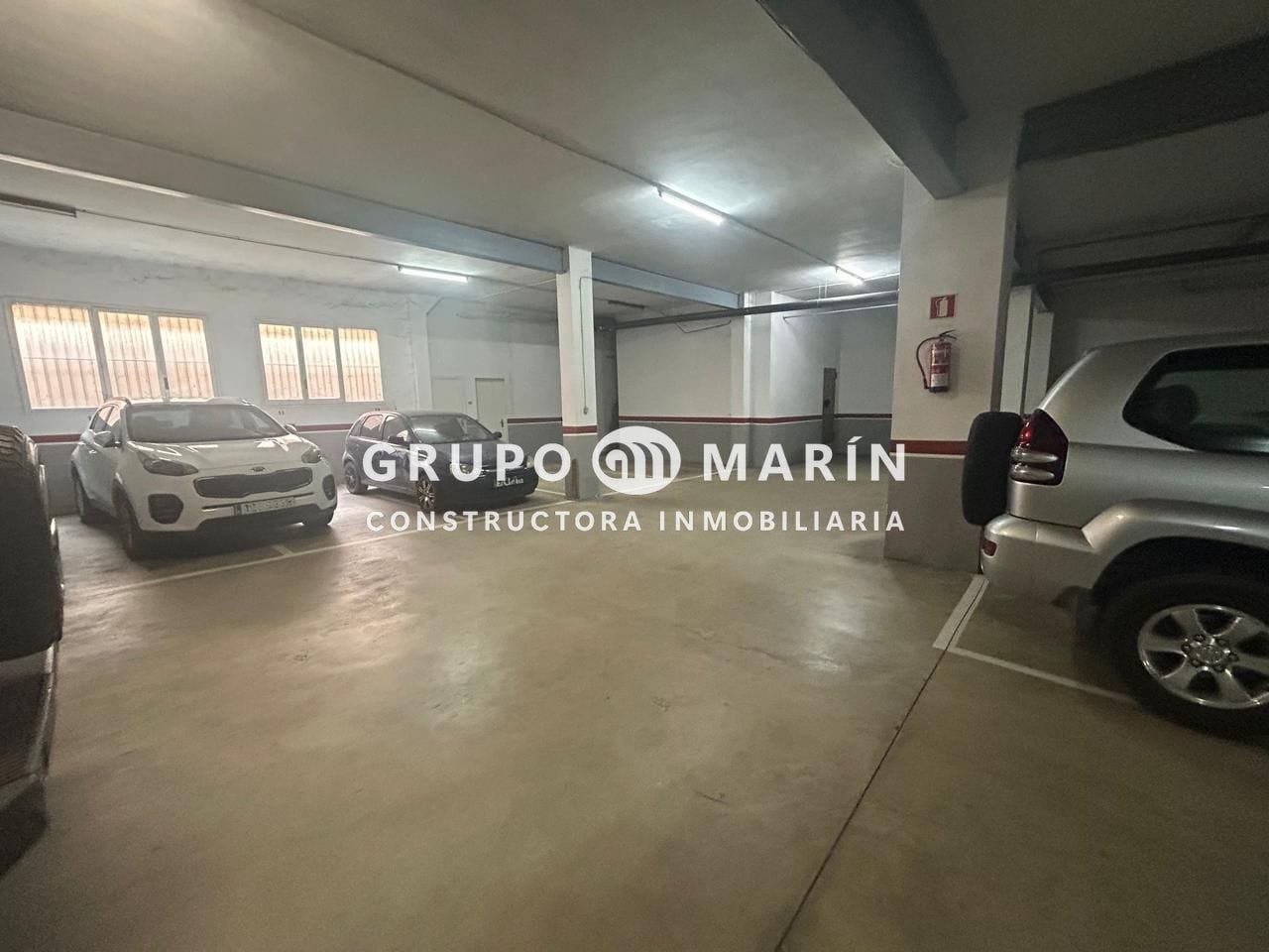 PARKING EN VENTA DE 18 PLAZAS CON RENTABILIDAD - Foto 0