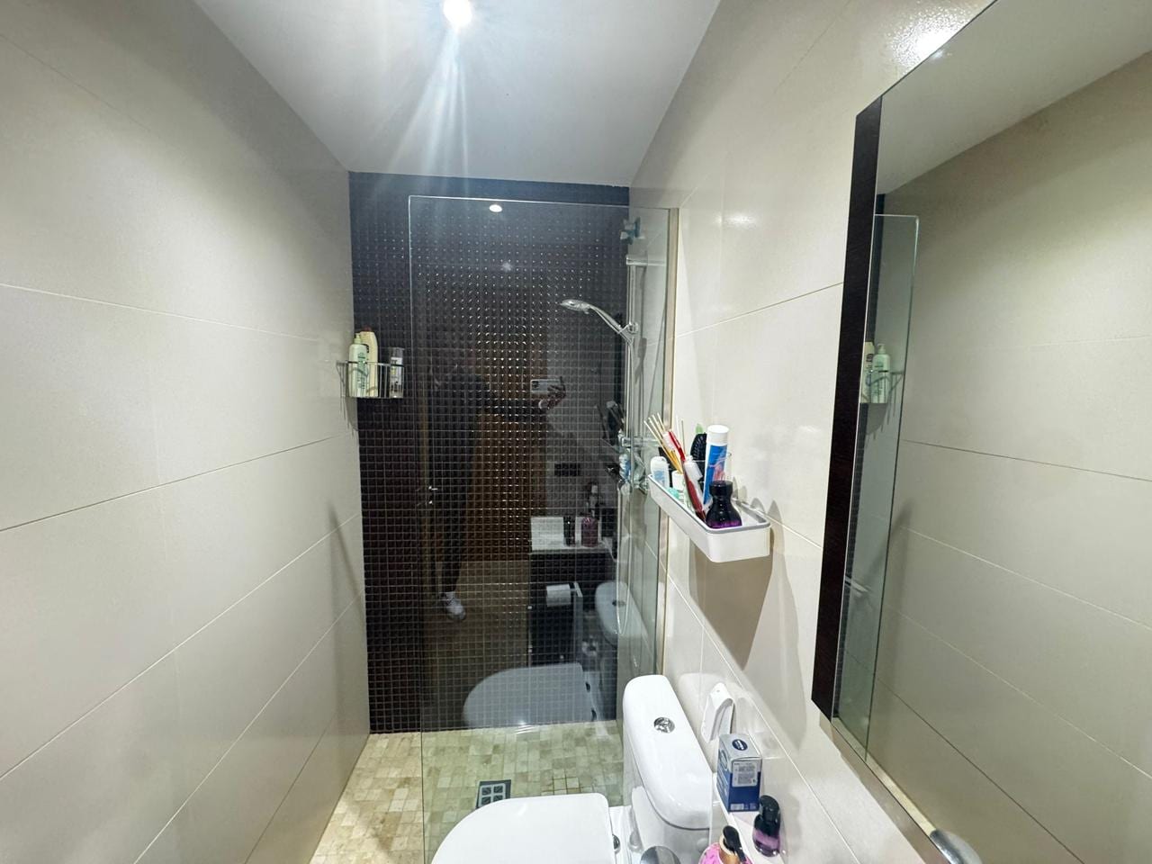 ¡ESPECTACULAR CASA UNIFAMILIAR EN EL CENTRO DE PREMIÀ DE MAR! - Foto 18