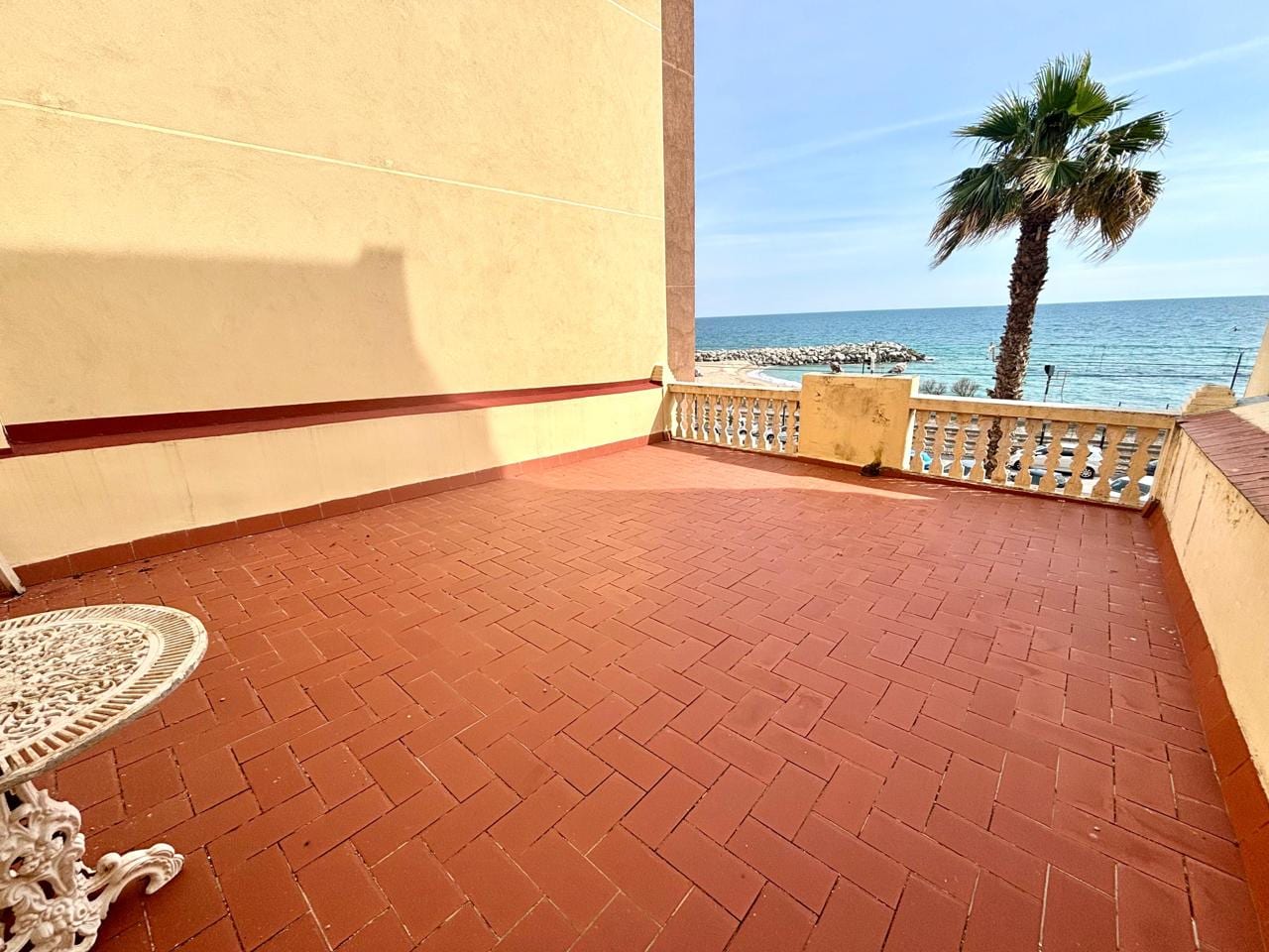 CASA HISTÓRICA DE LUJO EN PRIMERA LÍNEA DE MAR – VILASSAR DE MAR - Foto 17