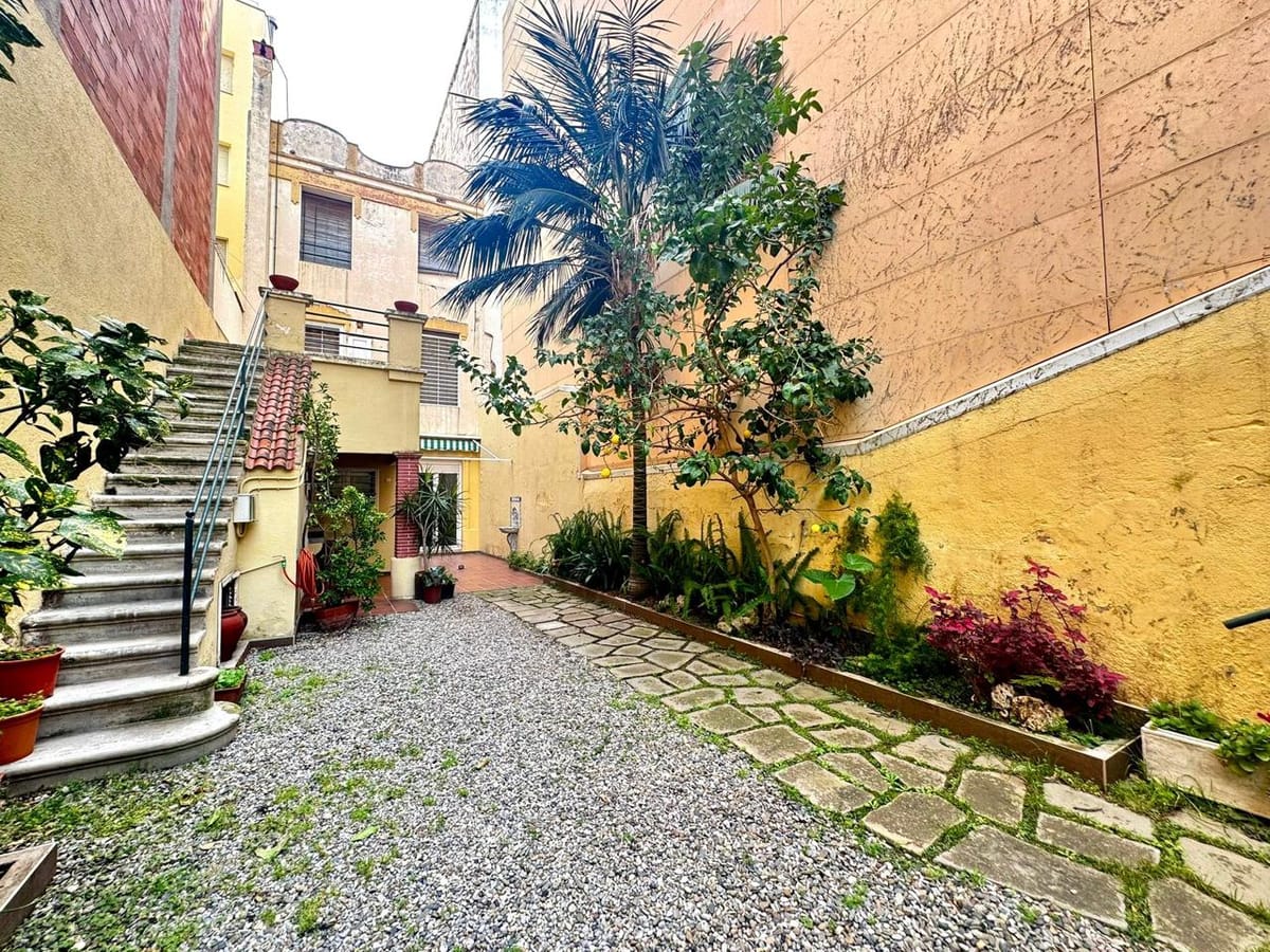 CASA HISTÓRICA DE LUJO EN PRIMERA LÍNEA DE MAR – VILASSAR DE MAR