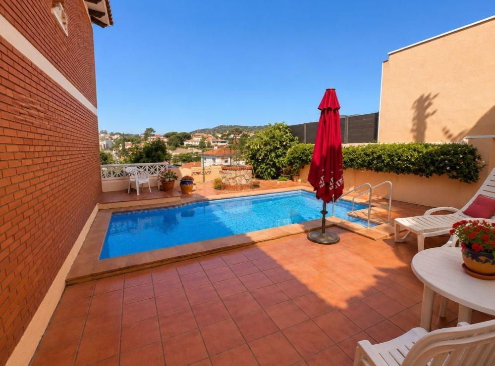 ¡Espectacular casa con encanto en Alella! - Foto 14