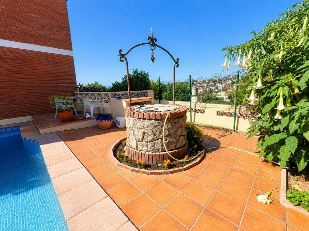 ¡Espectacular casa con encanto en Alella! - Foto 4