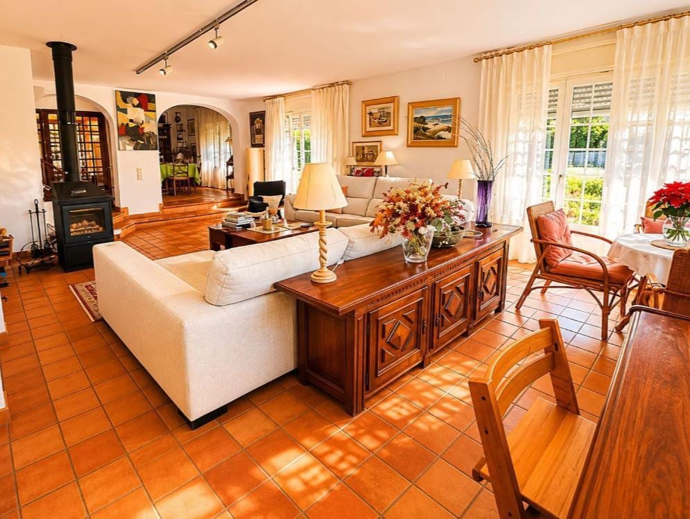 ¡Espectacular casa con encanto en Alella! - Foto 7