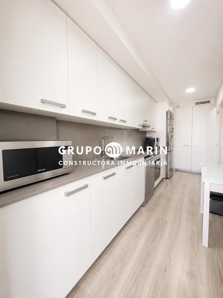 FANTASTICO piso ubicado en el barrio de Santa Eulàlia - Foto 8