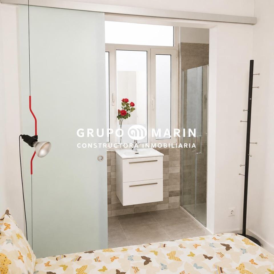 FANTASTICO piso de 119 m² ubicado en Avinguda de Roma - Foto 9
