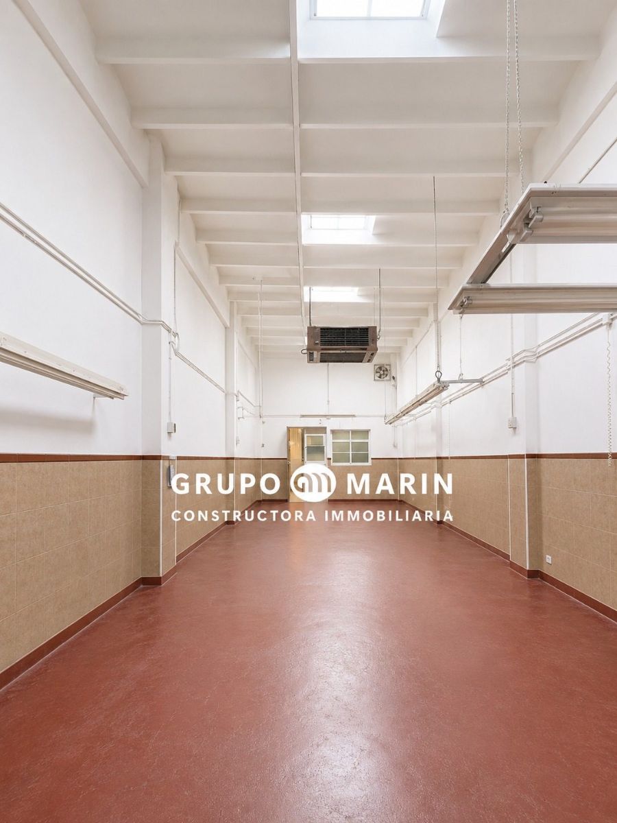 Local en venta en De Rocafort, La Nova Esquerra de l'Eixample