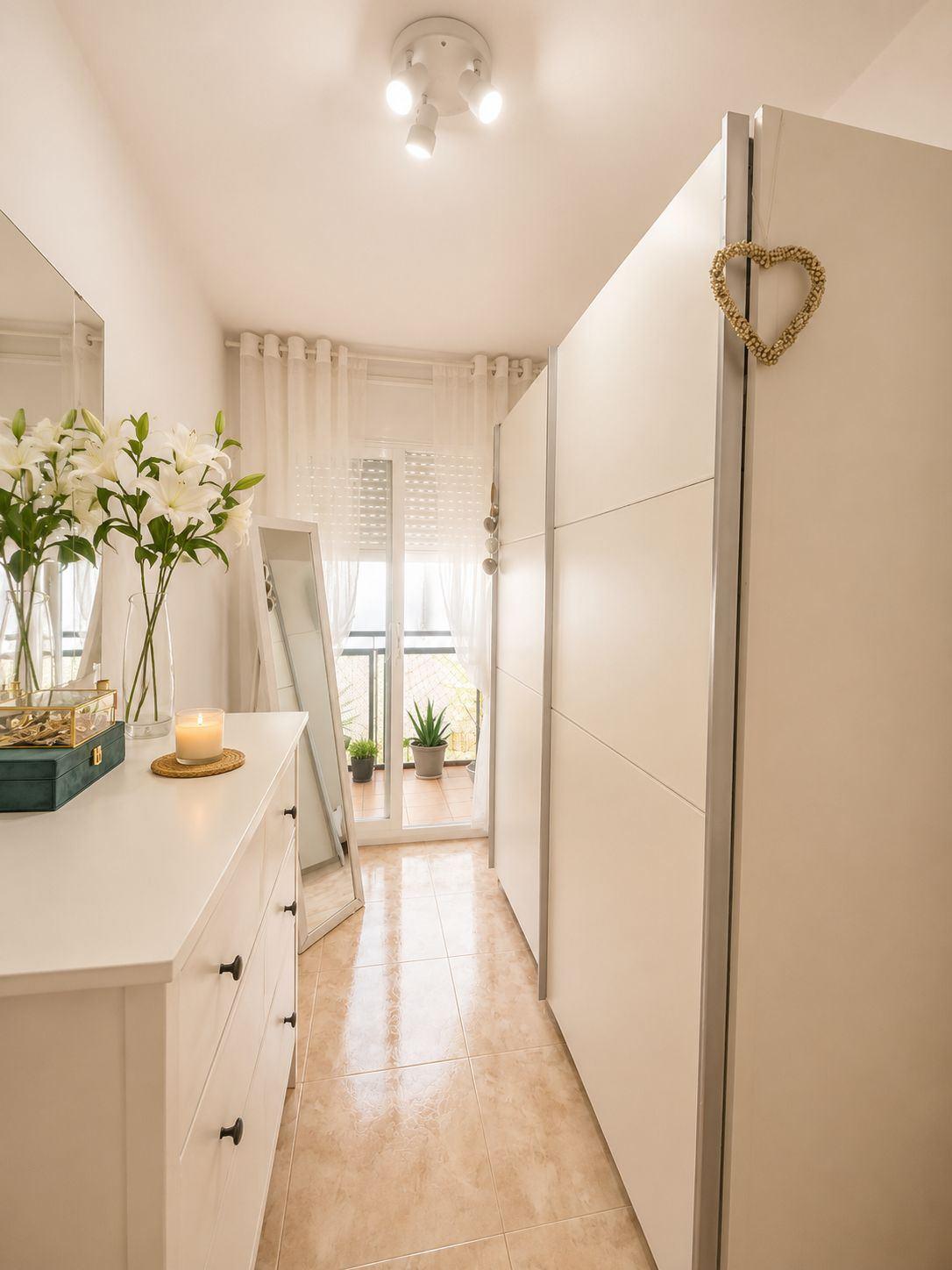 Dúplex listo para entrar a vivir con gran terraza y mucha luz natural - Foto 1