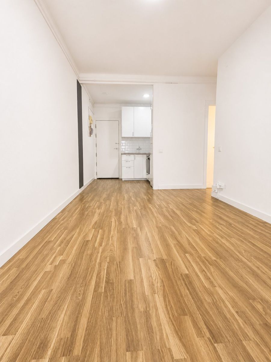 Fantástico piso , listo para entrar a vivir, ubicado en el barrio de Verdun