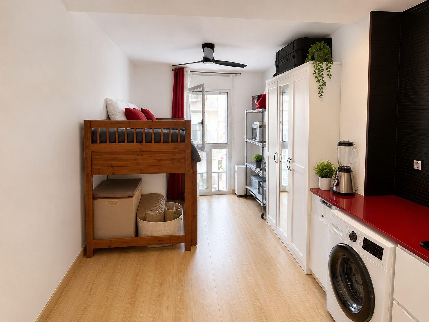 Acogedor loft reformado con ascensor y mucha luz natural - Foto 8