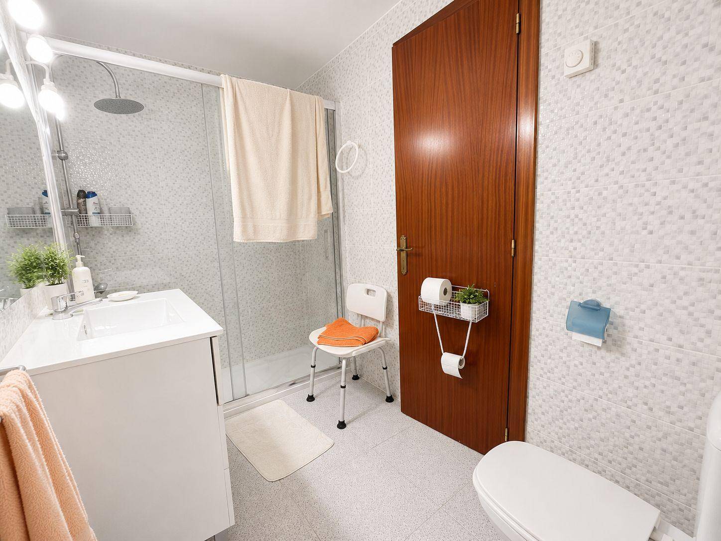 Amplio piso con piscina comunitaria en El Masnou - Foto 12