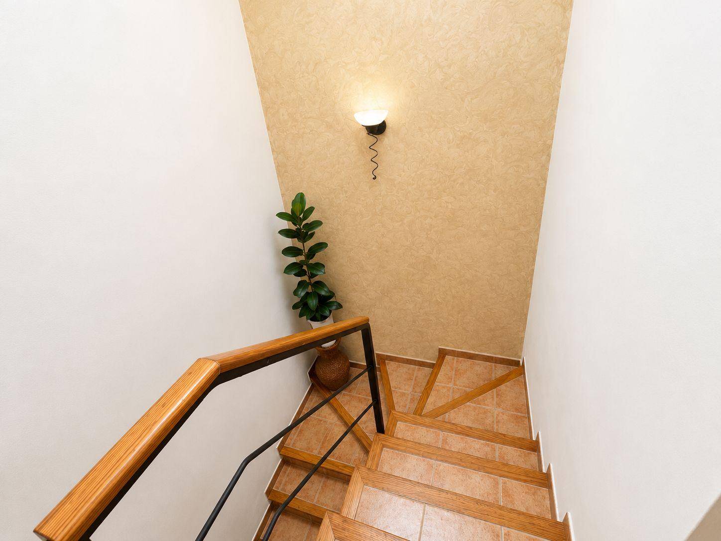 Acogedora casa reformada de dos plantas en una excelente zona de Argentona Descripción - Foto 14