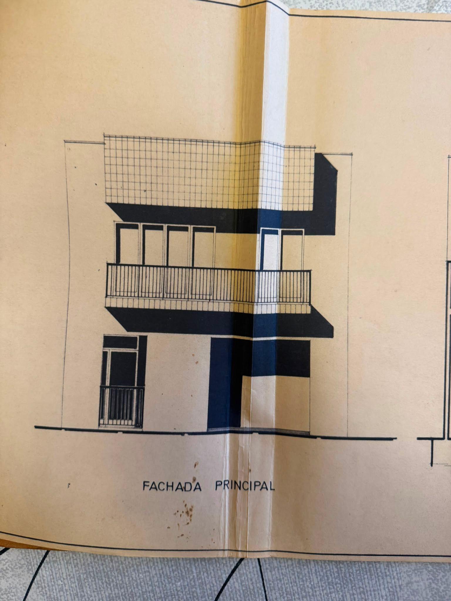 Plano