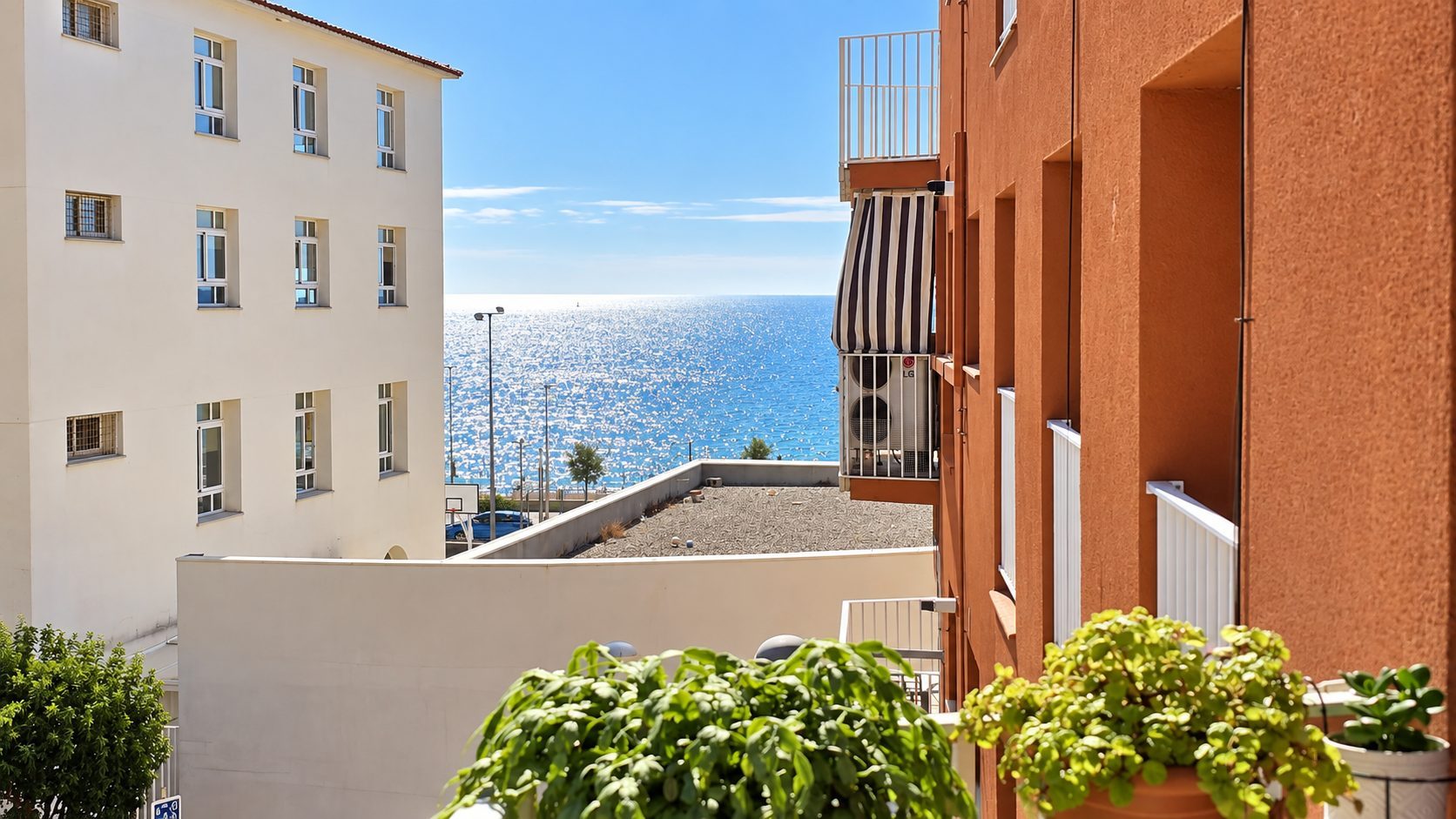 Piso en el centro de Blanes - Foto 1