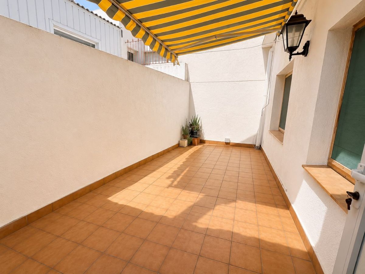 Casa con Encanto y Gran Potencial Comercial