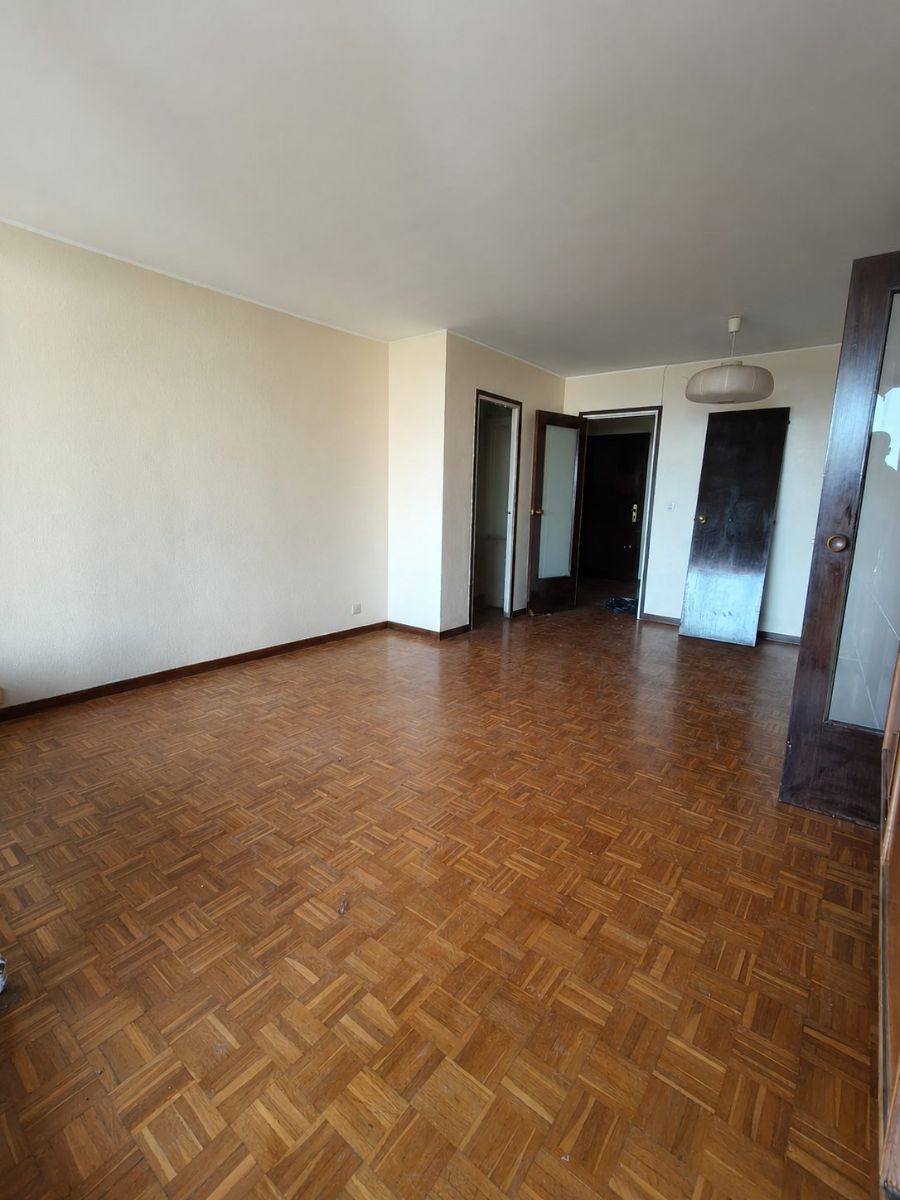 MAGNÍFICO piso de 102m² situado en la Avinguda de Xile, en pleno corazón de Les Corts