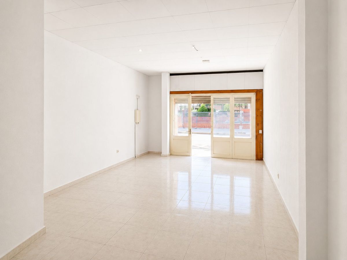 Oportunidad de local en Poblenou