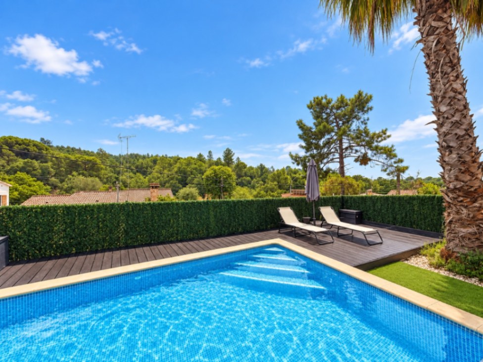Casa reformada con piscina y LICENCIA TURISTICA