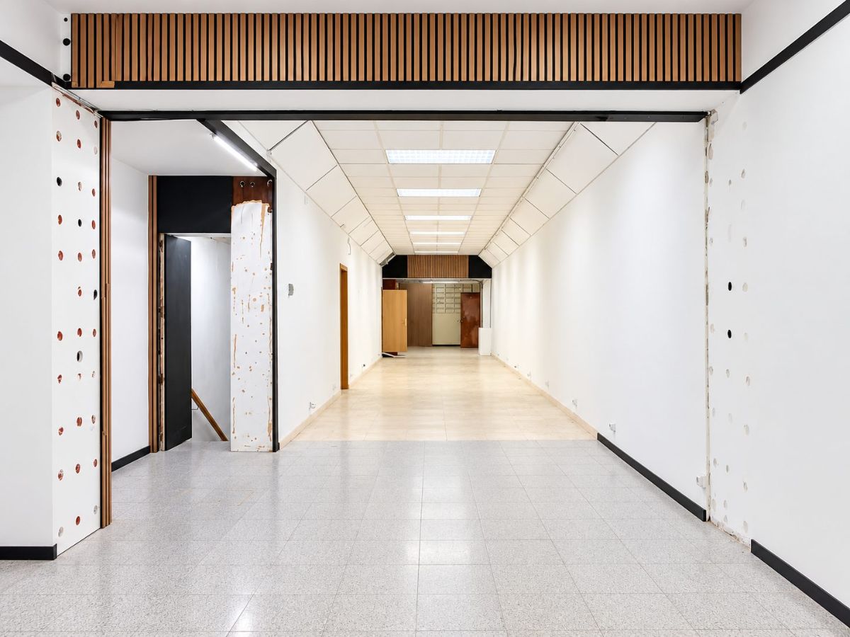 GRUPO MARÍN presenta EXCLUSIVO local de 515 m2 situado en Sagrera