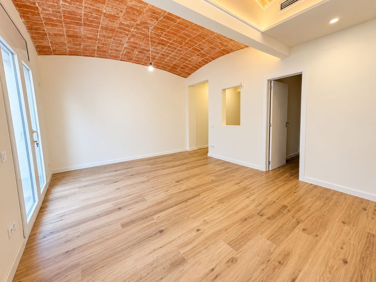 ¡Vivienda en primera linea de mar en Premià de Mar!