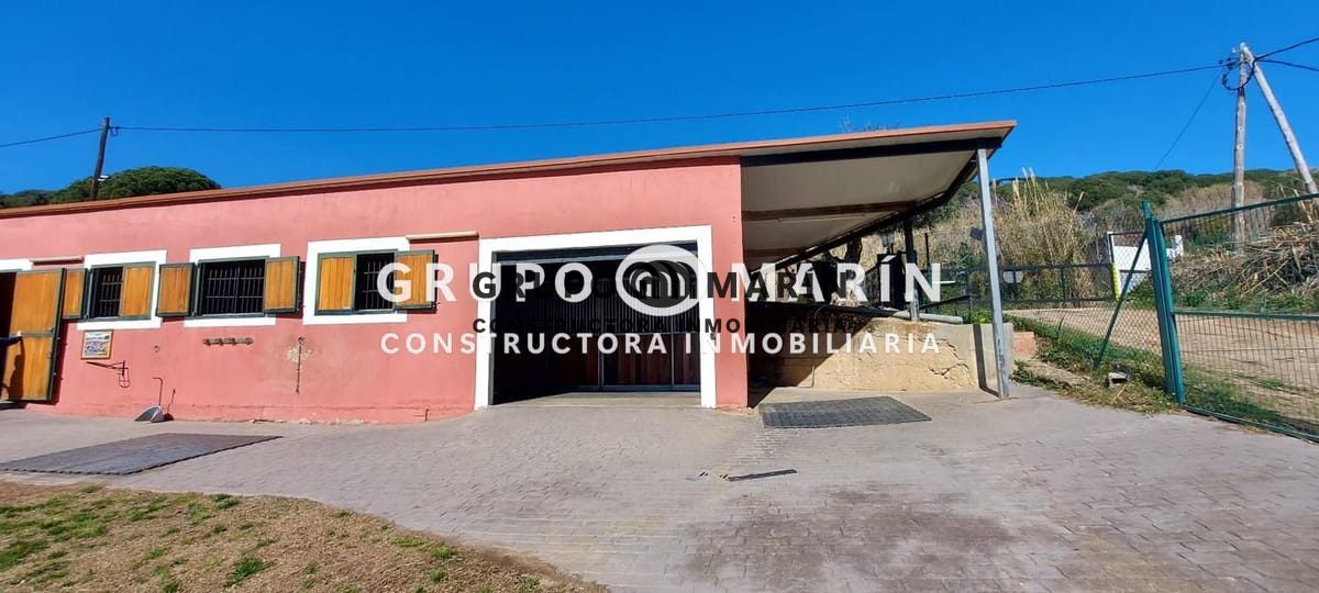 FINCA RÚSTICA · ENCANTO · AMPLITUD Y NATURALEZA - Foto 2