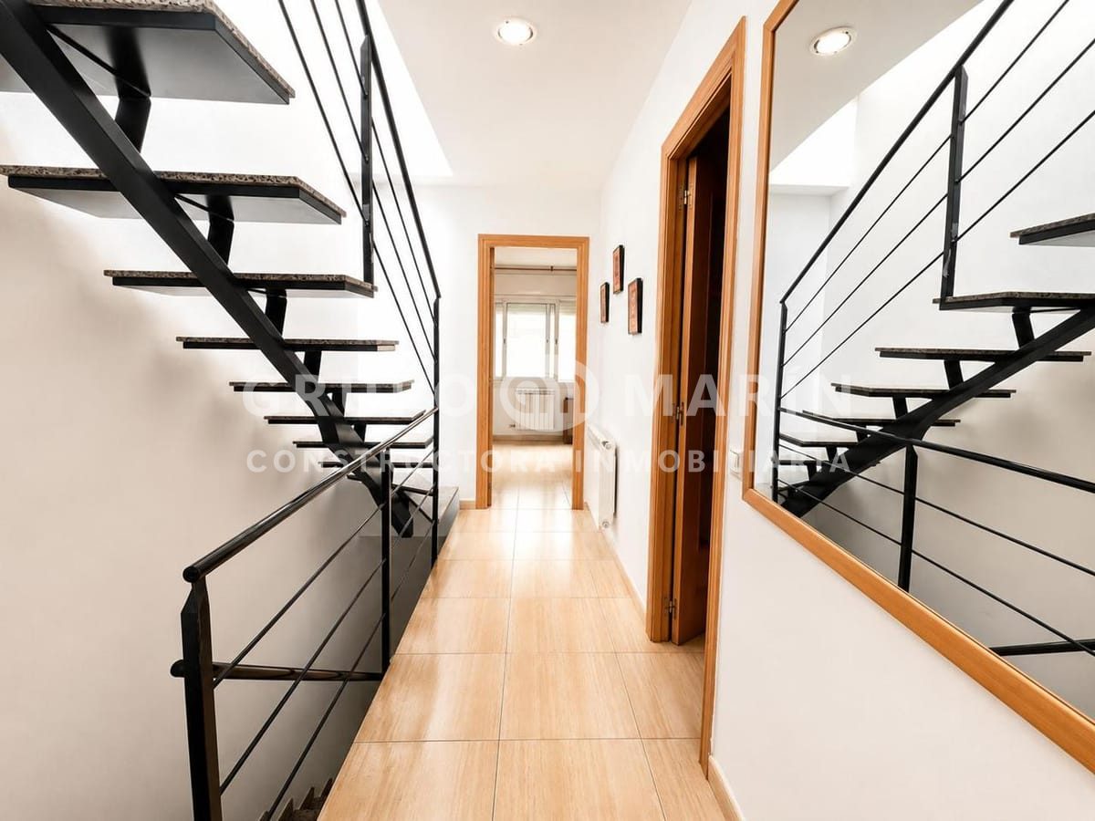 ¡Presentamos magnífica casa chalet en Badalona! - Foto 14