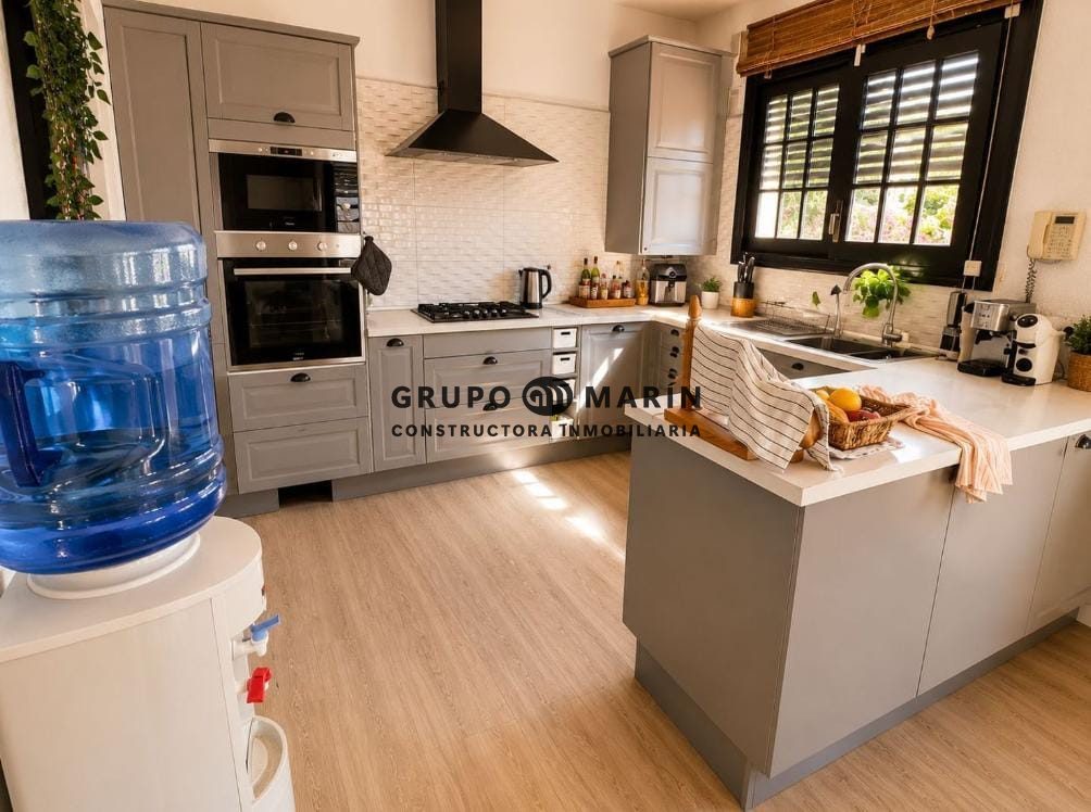 ¡Espectacular casa con encanto en Alella! - Foto 18
