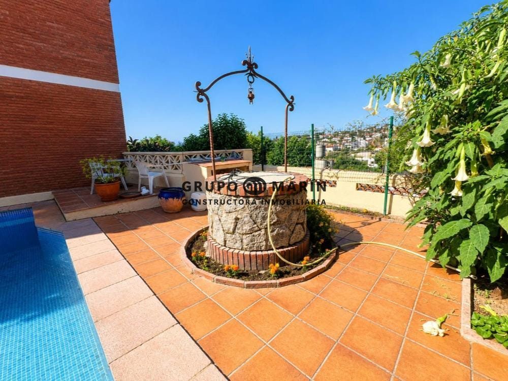 ¡Espectacular casa con encanto en Alella! - Foto 4