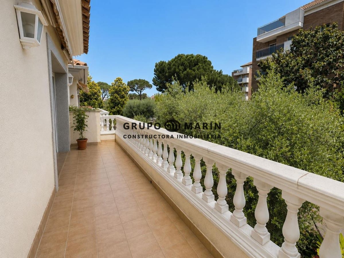 ¡Espectacular casa unifamiliar en El Maresme! - Foto 24