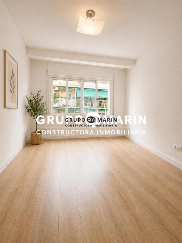 GRUPO MARÍN presenta EN EXCLUSIVA vivienda - piso en el centro de Santa Eulàlia. - Foto 1