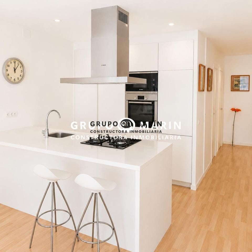 FANTASTICO piso de 119 m² ubicado en Avinguda de Roma - Foto 1