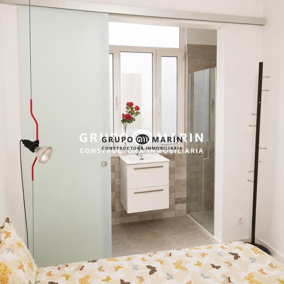 FANTASTICO piso de 119 m² ubicado en Avinguda de Roma - Foto 15