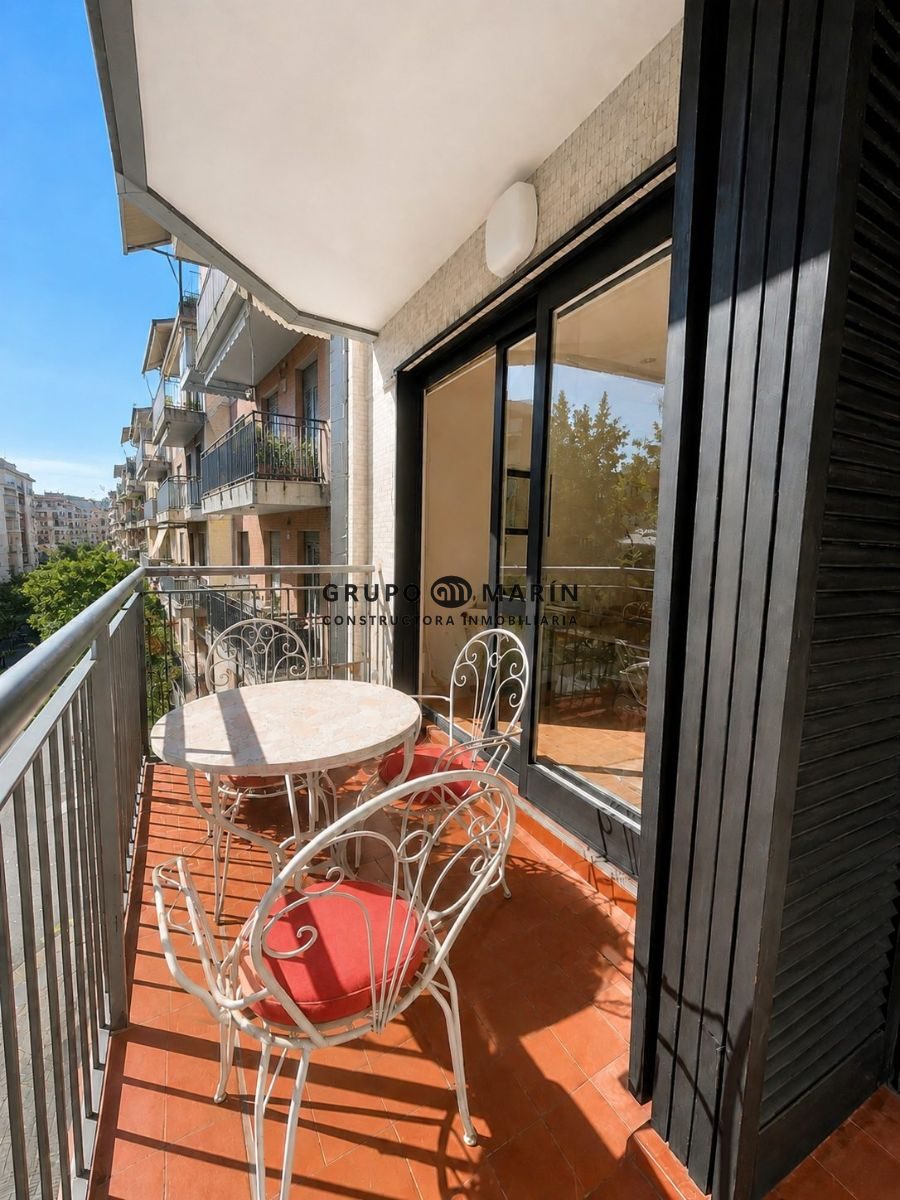 FANTASTICO piso de 119 m² ubicado en Avinguda de Roma - Foto 4