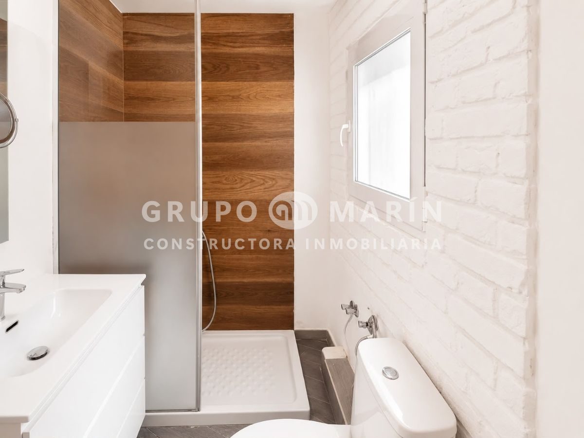 Piso exterior con balcón en Llavaneres - Foto 12