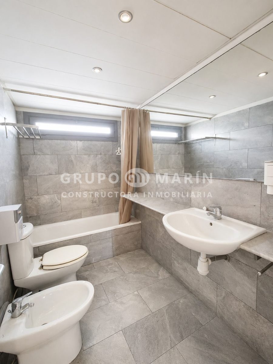 Piso de 2 habitaciones ubicado en una excelente zona frente al mar - Foto 12