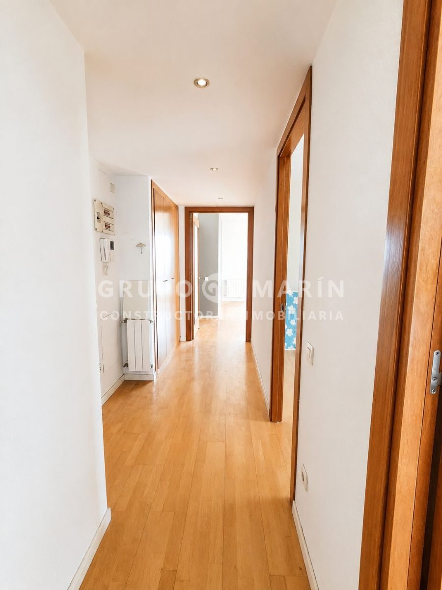 Piso de 2 habitaciones ubicado en una excelente zona frente al mar - Foto 5