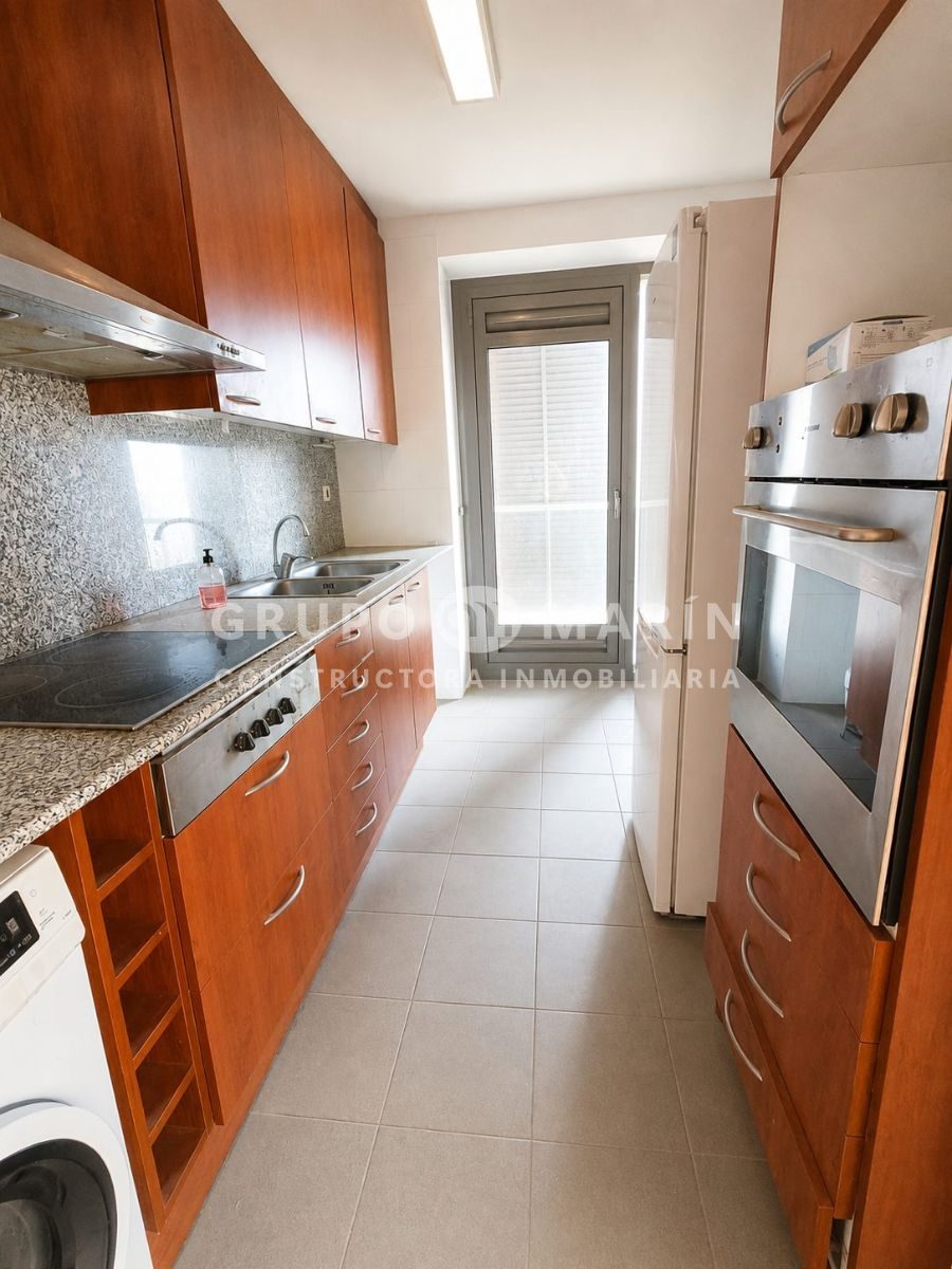 Piso de 2 habitaciones ubicado en una excelente zona frente al mar - Foto 9