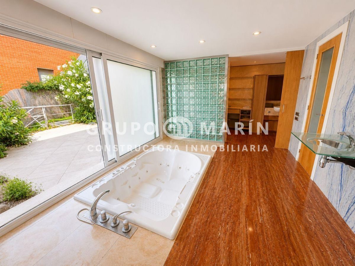 Exclusiva villa con vistas al mar en Mas Ram - Foto 10
