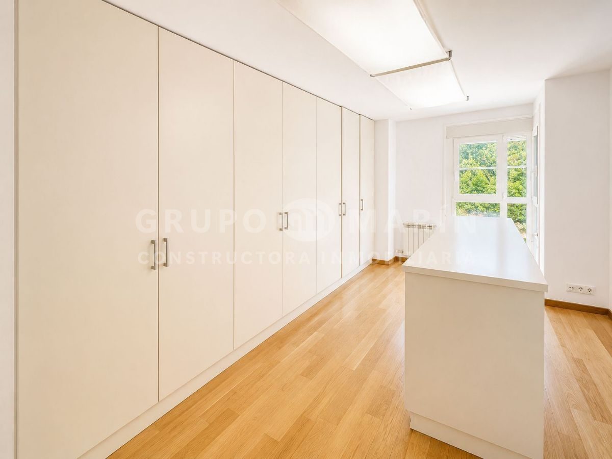 Exclusivo ático dúplex frente al Port Balís con vistas al mar - Foto 13