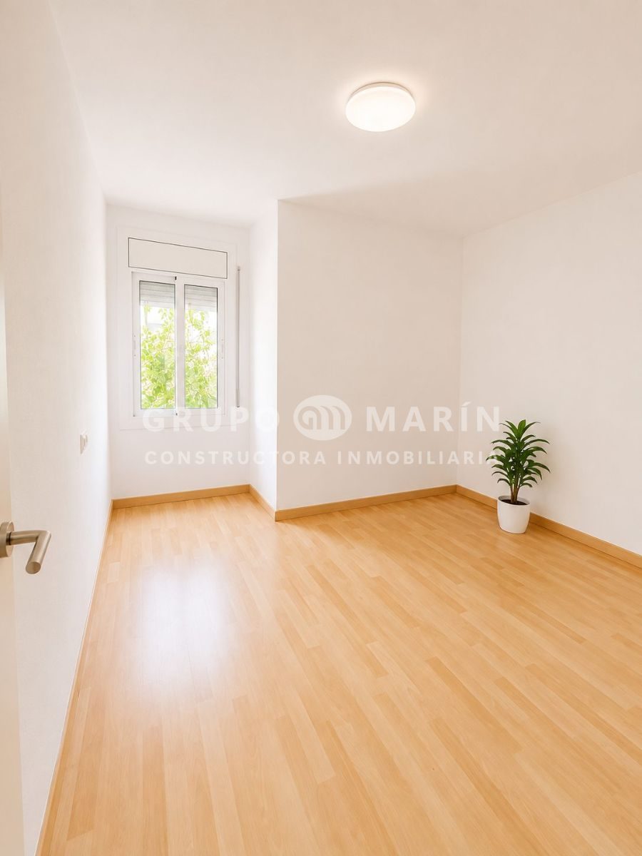 Reformado piso en el barrio de La Teixonera - Foto 8